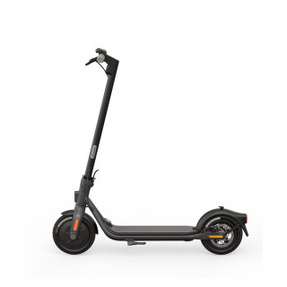 Segway Ninebot KickScooter F40E Otthon