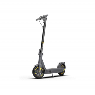 Segway Kickscooter MAX G30E II Otthon