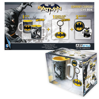 DC COMICS - Bögre + Kulcstartó + Kitűzők - Batman (460ml) - Abystyle AJÁNDÉKTÁRGY