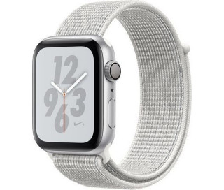 Apple Watch 4 Nike+ 40mm ezüst sportpánttal 