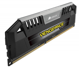 Corsair DDR3 1600 32GB Vengeance Pro CL9 KIT (4x8GB) Fekete PC