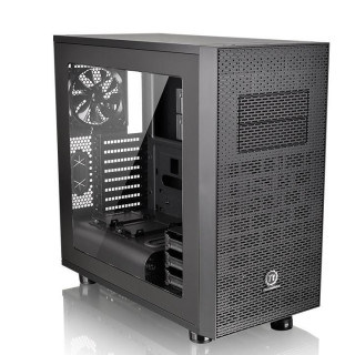 Thermaltake Core X31 (Ablakos) PC