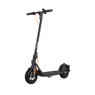 Segway KickScooter F2 Otthon