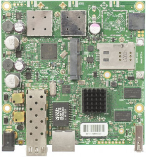 MikroTik RouterBOARD 922UAS-5HPacD 1xGbE LAN, USB, 1xSFP, miniPCIe, SIM slot, 5GHz 802.11 a/c beépített rádióval PC